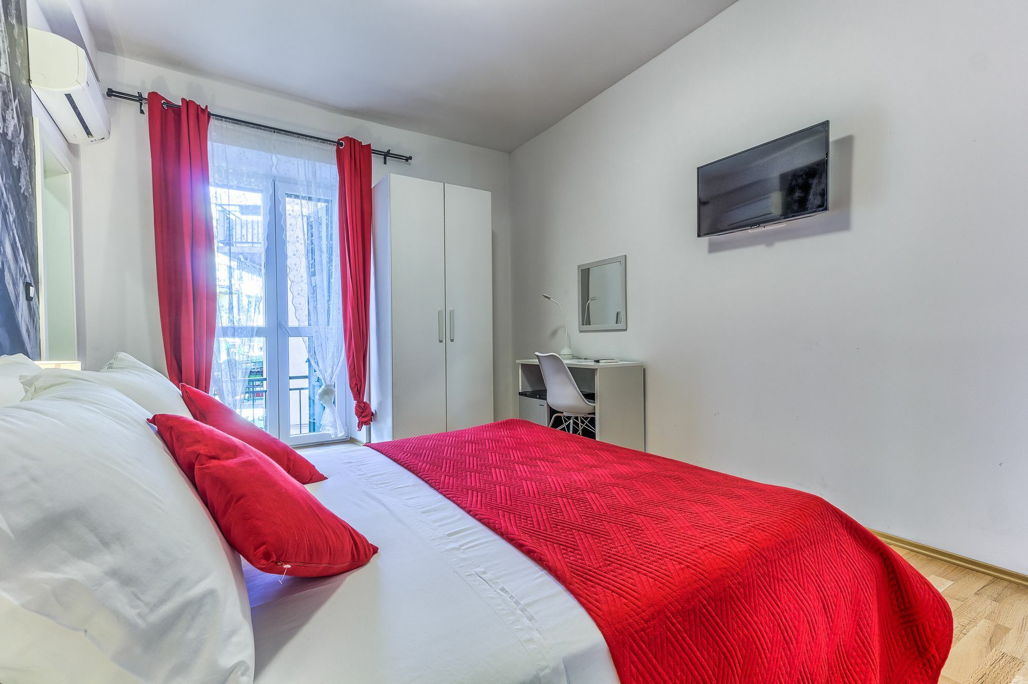 Split Urban Rooms III Екстериор снимка