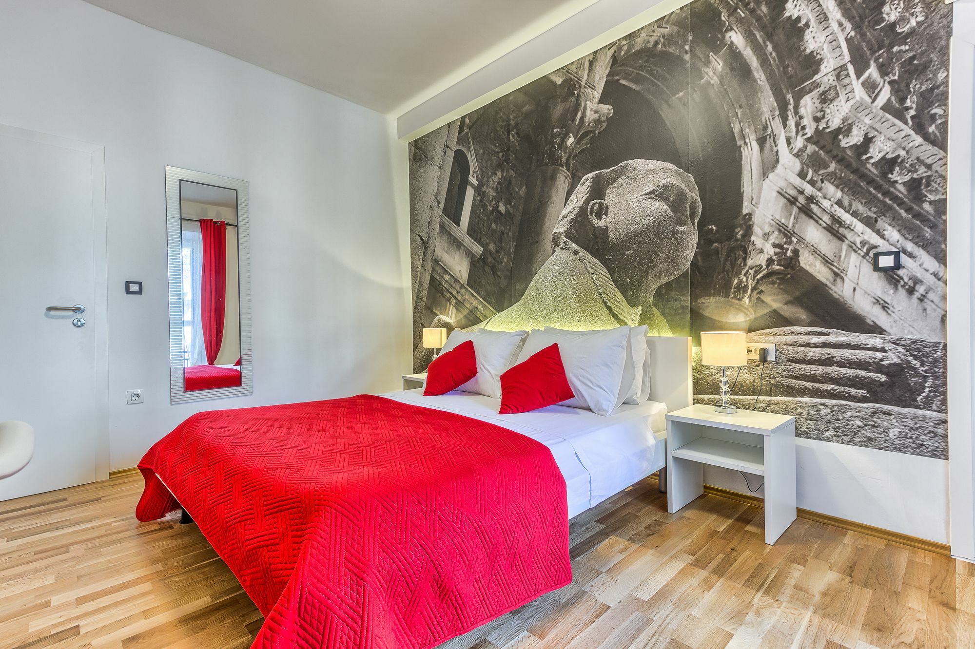 Split Urban Rooms III Екстериор снимка